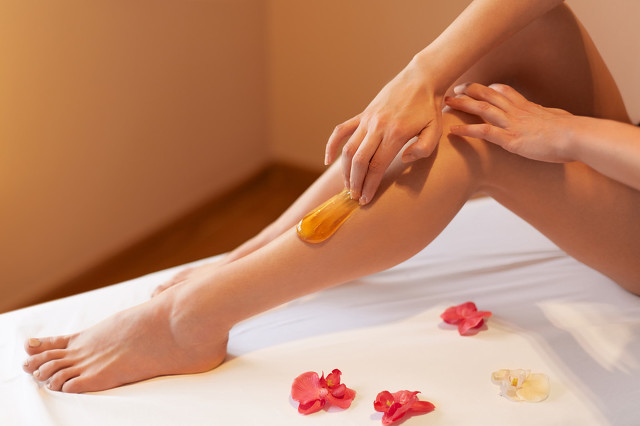 為什么脫毛廣告中的女性都在給自己光滑的腿除毛？(圖2)